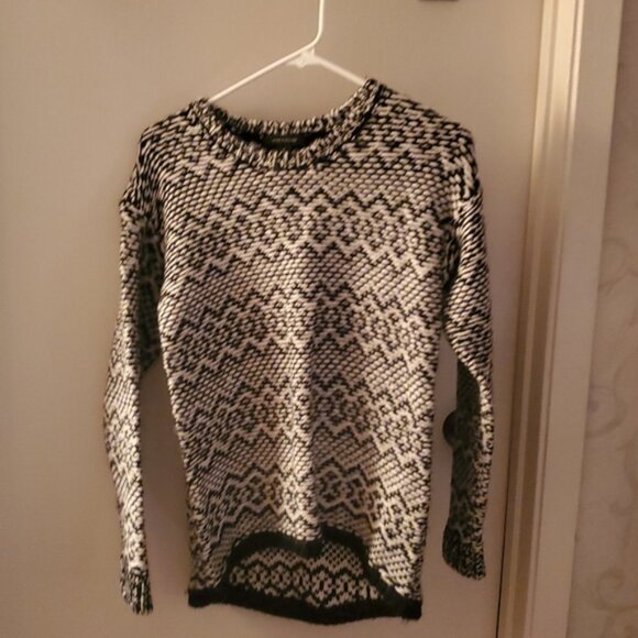 Wool blend sweater - Picture 1 of 6